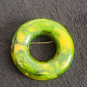 Bakelite Vintage Green and Yellow Swirl Brooch